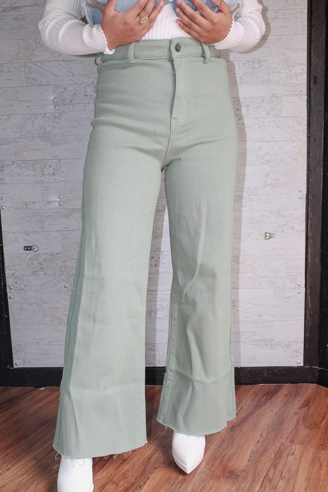 Wild & Chic Denim Jeans - Sage